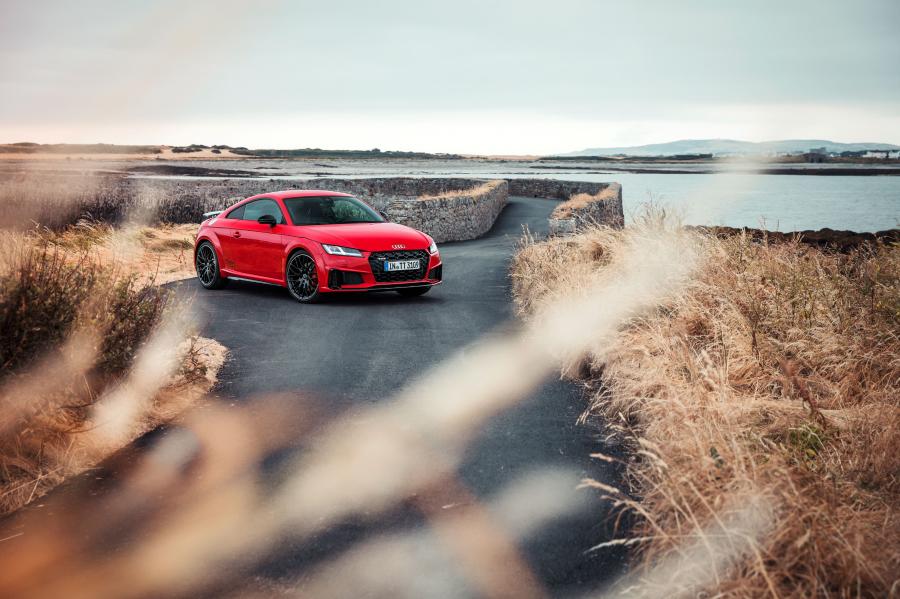  Audi TTS Competition Coupe (8S) 2018 года  (WW) (фото 1 из 40)